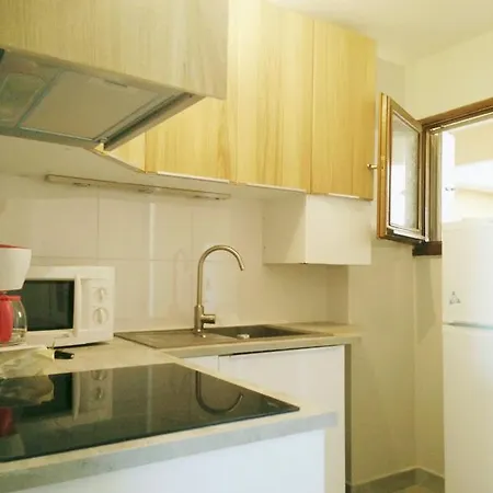One Bedroom Plage Apartment *